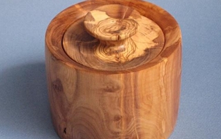 Joyero de madera de olivo